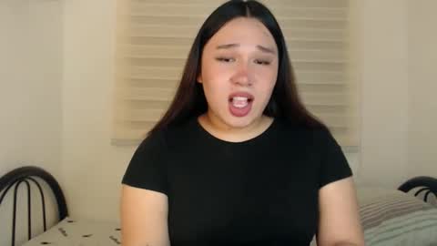 Snapshot of darcy_world chatting on 03.31.26 DARCY online show from 03.31.26