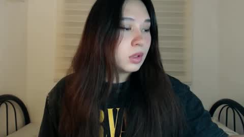 Snapshot of darcy_world chatting on 04.06.26 DARCY online show from 04.06.26