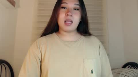 Snapshot of darcy_world chatting on 04.10.26 DARCY online show from 04.10.26