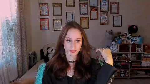 Darcy Siren online show from 01.22.25