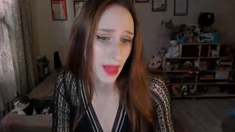 Darcy Siren online show from 02.03.25