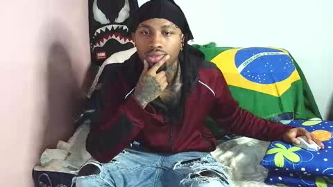 Snapshot of darent2210 chatting on 02.18.26 breiner online show from 02.18.26