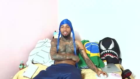 Snapshot of darent2210 chatting on 02.19.26 breiner online show from 02.19.26