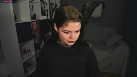 Dari the it woman online show from 01.24.25