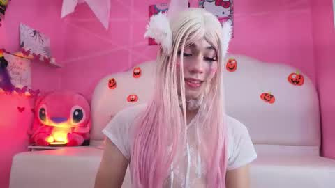 DaripQueen online show from 10.29.25