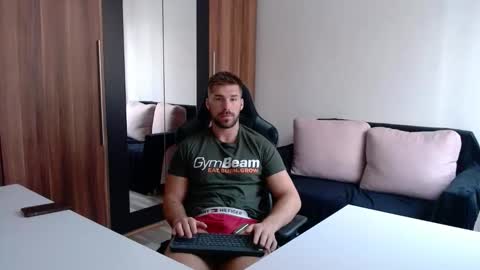 darius_94 online show from 09.20.25