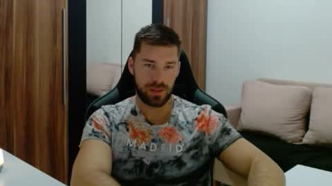 darius_94 online show from 02.08.26