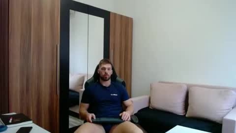 darius_94 online show from 03.26.26