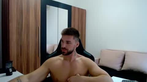 Snapshot of darius_94 chatting on 07.03.26 darius_94 online show from 07.03.26