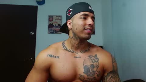 Darius Phoenix  online show from 10.03.25