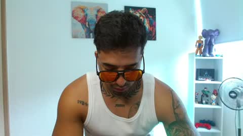 Snapshot of darius_phoenix chatting on 07.19.26 Darius Phoenix online show from 07.19.26
