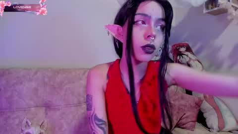 Snapshot of dark__nymph chatting on 10.27.25 Dark online show from 10.27.25