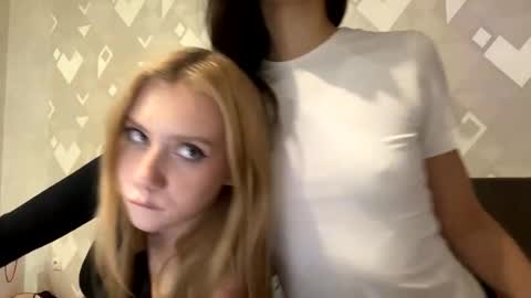 dark cherie  stacy online show from 11.22.25