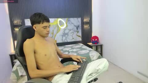 Snapshot of dark_desiree18 chatting on 02.22.26 DARCK online show from 02.22.26