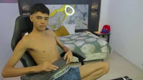 Snapshot of dark_desiree18 chatting on 02.24.26 DARCK online show from 02.24.26