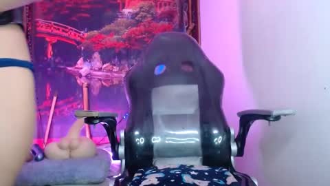 dark_doll5 online show from 01.18.25