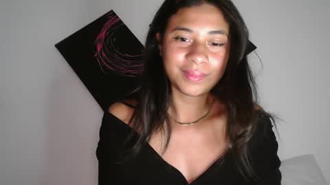 Sofia online show from 10.31.25