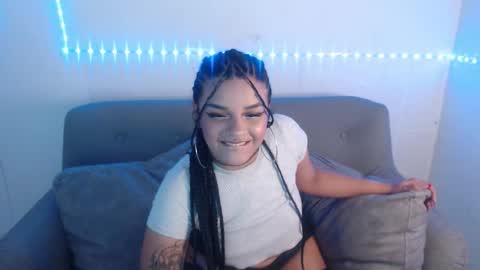 Snapshot of dark_flama chatting on 11.29.25 dark_flama online show from 11.29.25