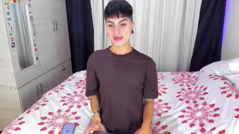 Juanito online show from 12.23.25