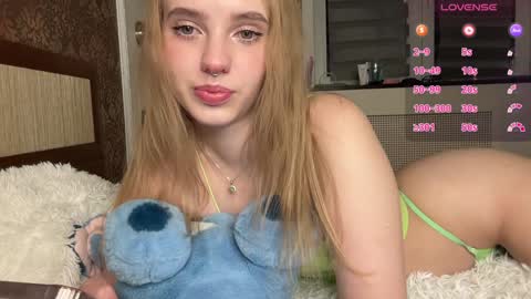 Snapshot of dark_side1213 chatting on 12.07.24 Darkside online show from 12.07.24