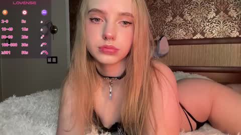 Snapshot of dark_side1213 chatting on 12.11.24 Darkside online show from 12.11.24