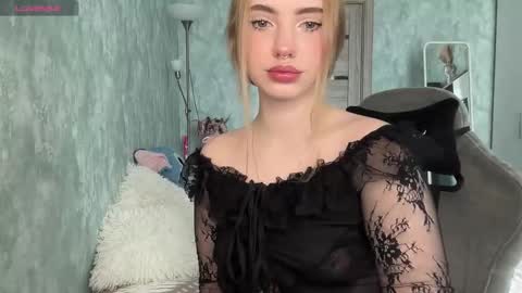 Snapshot of dark_side1213 chatting on 09.17.25 Darkside online show from 09.17.25