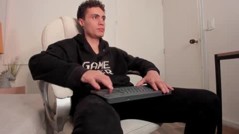 dark_sun333 online show from 09.11.25