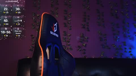 Snapshot of dark_vamp_ chatting on 01.19.25 Vamp online show from 01.19.25