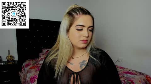 Snapshot of darkangelsxx chatting on 01.18.25 dannaxlove online show from 01.18.25