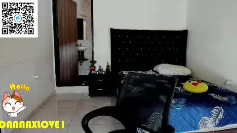 Snapshot of darkangelsxx chatting on 09.14.25 dannaxlove online show from 09.14.25