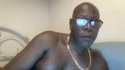 darkchocolat77 online show from 01.20.25