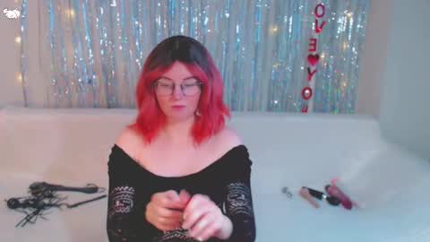 Kelly online show from 01.14.25