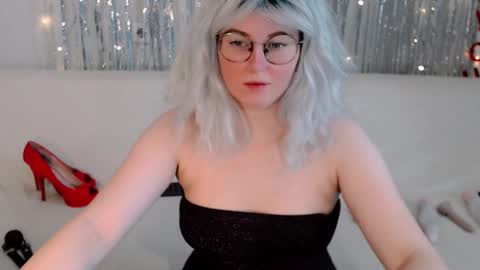 Kelly online show from 09.29.25