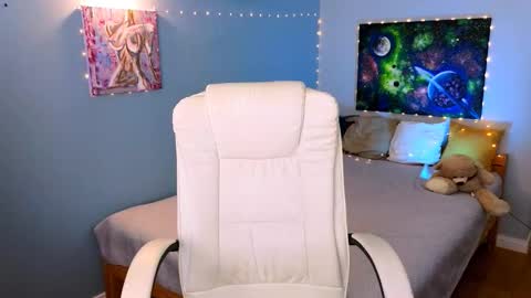 darkmoon____ online show from 10.08.25