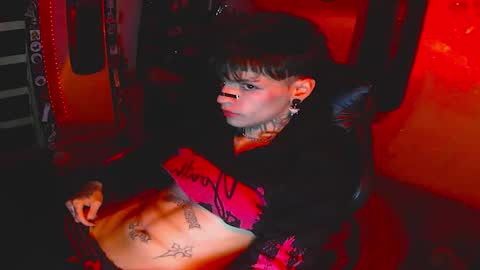   online show from 11.10.25