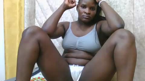 Snapshot of darknipples2 chatting on 10.31.25 SHANICE online show from 10.31.25