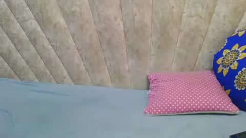 Snapshot of darknipples2 chatting on 12.04.25 SHANICE online show from 12.04.25