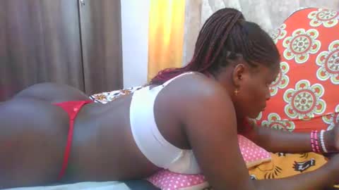 Snapshot of darknipples2 chatting on 02.09.26 SHANICE online show from 02.09.26