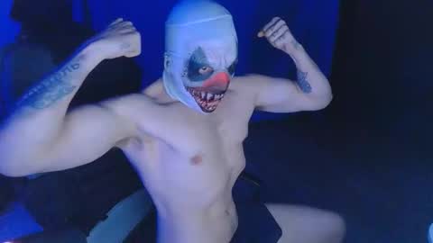 Snapshot of darknovelclown chatting on 03.08.26 darknovelclown online show from 03.08.26