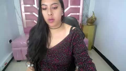 Snapshot of darknyx_ch1 chatting on 11.18.25 darknyx ch1 online show from 11.18.25