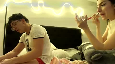 Snapshot of darkpleasuress chatting on 12.16.25 darkpleasuress online show from 12.16.25