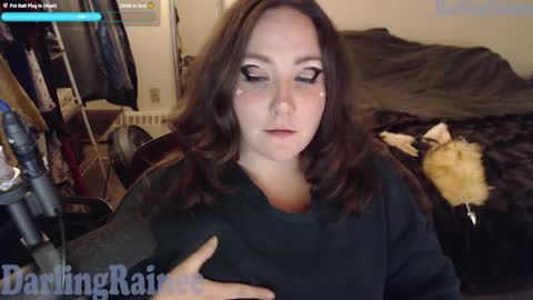 Snapshot of darlingrainee chatting on 10.18.25 DarlingRainee online show from 10.18.25