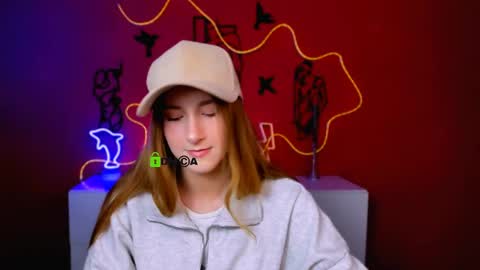 Snapshot of darly_honey chatting on 04.15.26 darly honey online show from 04.15.26