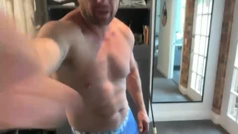 dartanian0001 online show from 09.20.25