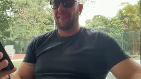 dartanian0001 online show from 10.13.25