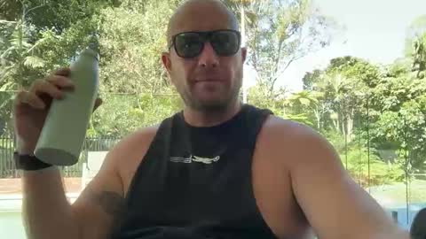 dartanian0001 online show from 10.20.25