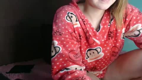 Dafne online show from 12.27.24