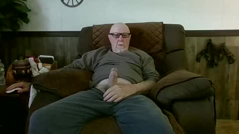 dave571960 online show from 05.17.26