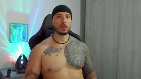 DAVE MAX online show from 10.25.25