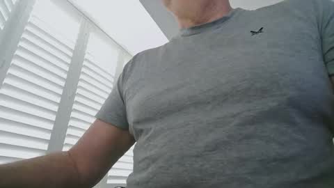 davesu12345 online show from 03.25.26